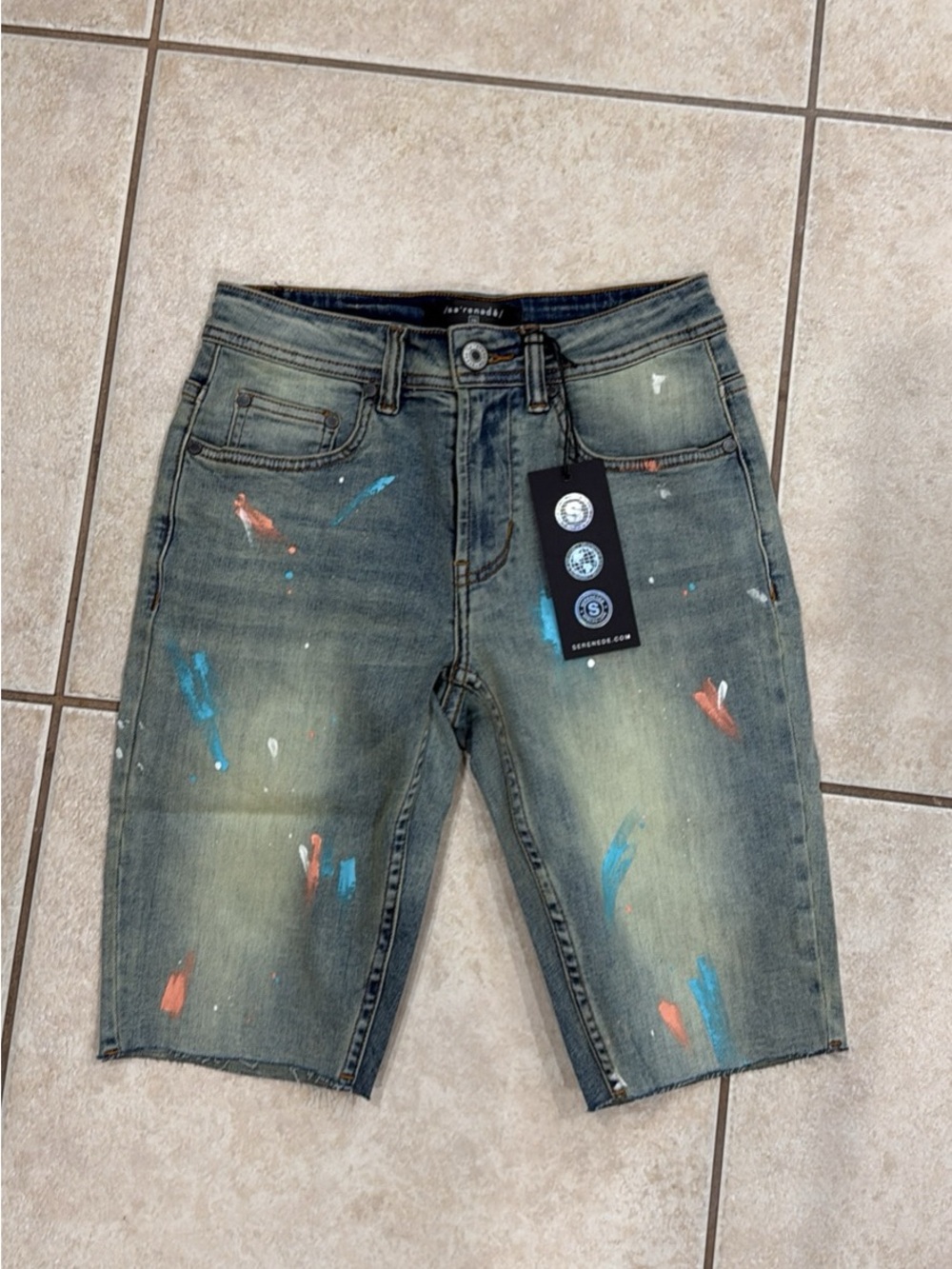 Serenade Men's Distressed Paint-Splatter Jean Shorts - Blue/Green